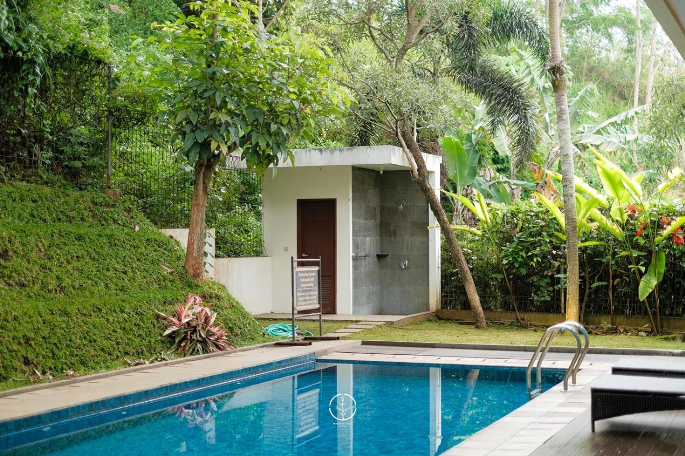 Oyama City View Villa 4 Bedrooms With A Private Swimming Pool Bandung Dış mekan fotoğraf