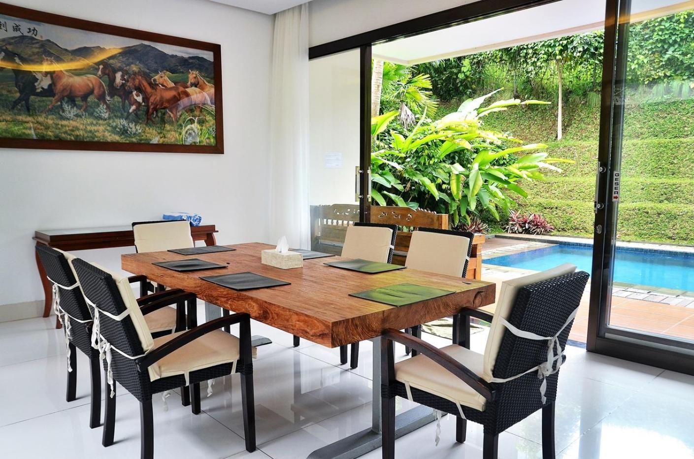 Oyama City View Villa 4 Bedrooms With A Private Swimming Pool Bandung Dış mekan fotoğraf