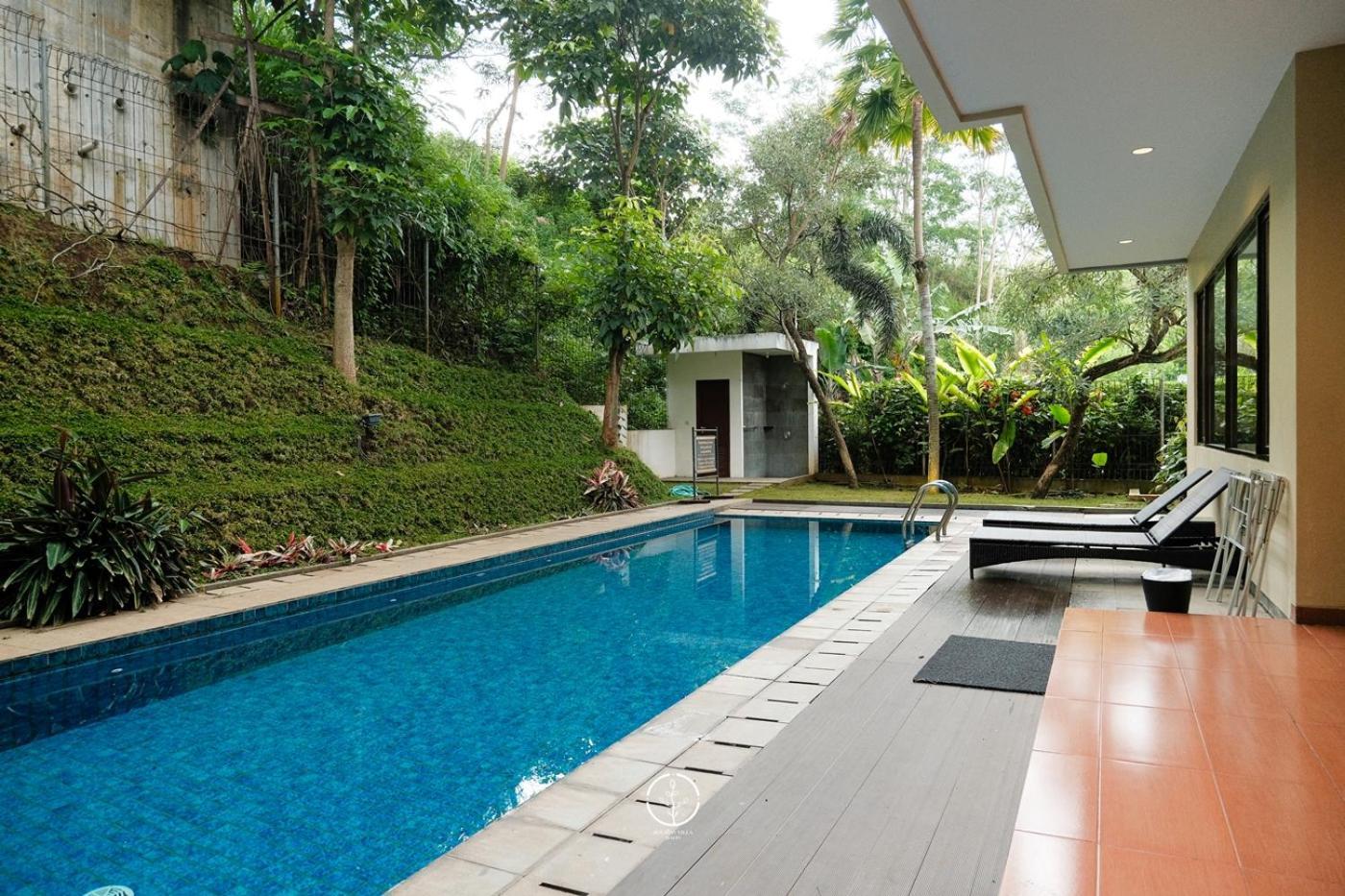 Oyama City View Villa 4 Bedrooms With A Private Swimming Pool Bandung Dış mekan fotoğraf