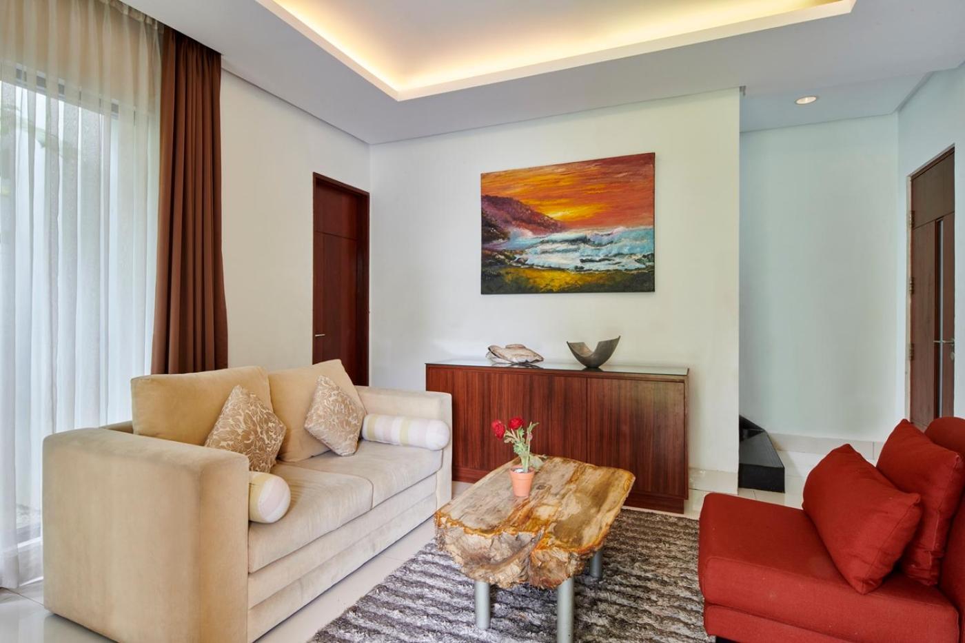 Oyama City View Villa 4 Bedrooms With A Private Swimming Pool Bandung Dış mekan fotoğraf